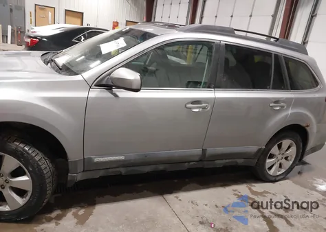 2010 Subaru Outback 2.5I Premium from USA, damaged, VIN 4S4BRCGC8A3330917